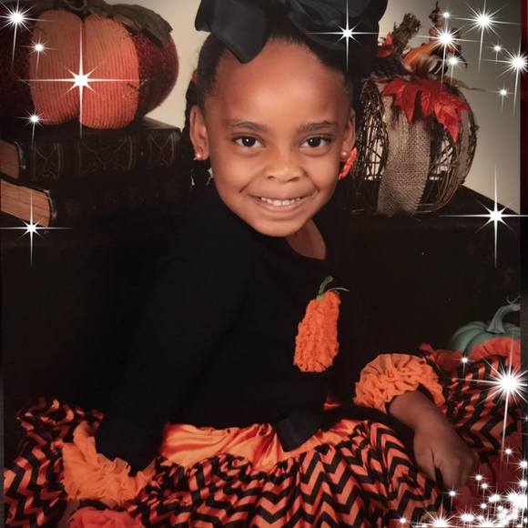 Meet your Posher, Lynnette - Picture 1 of 1